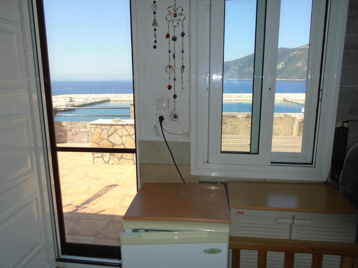 Orfeas Rooms Vasilikí Buitenkant foto
